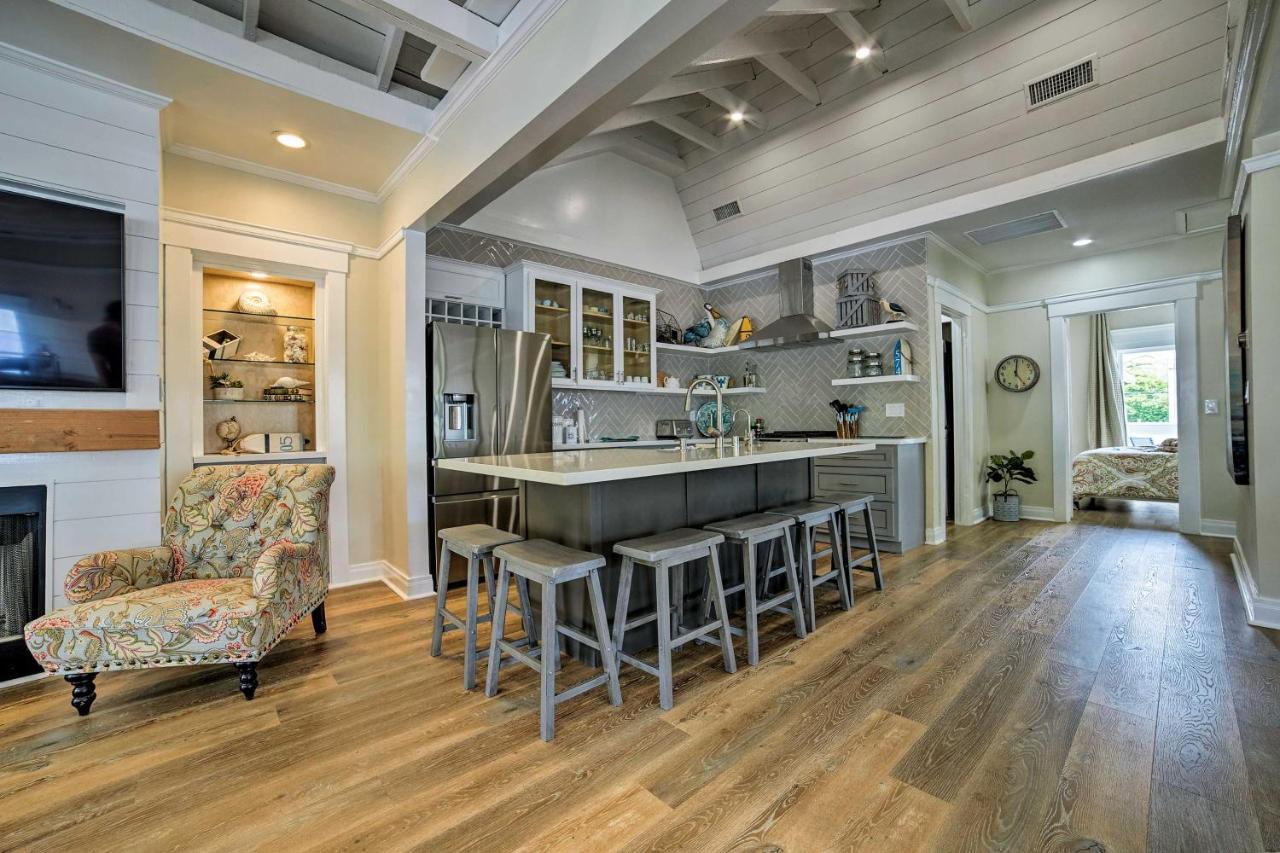Charming Renovated Avalon Townhome, Walk To Beach! Exterior foto