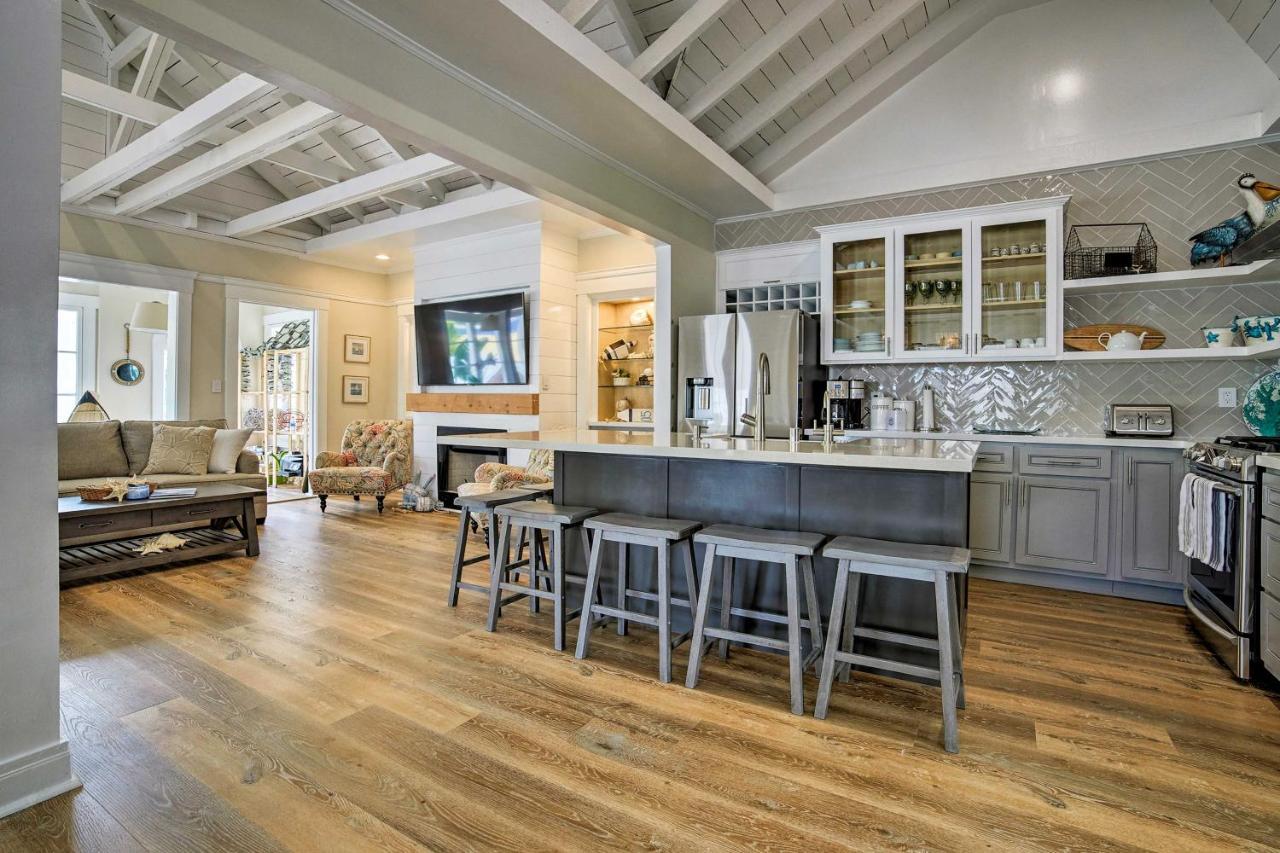 Charming Renovated Avalon Townhome, Walk To Beach! Exterior foto